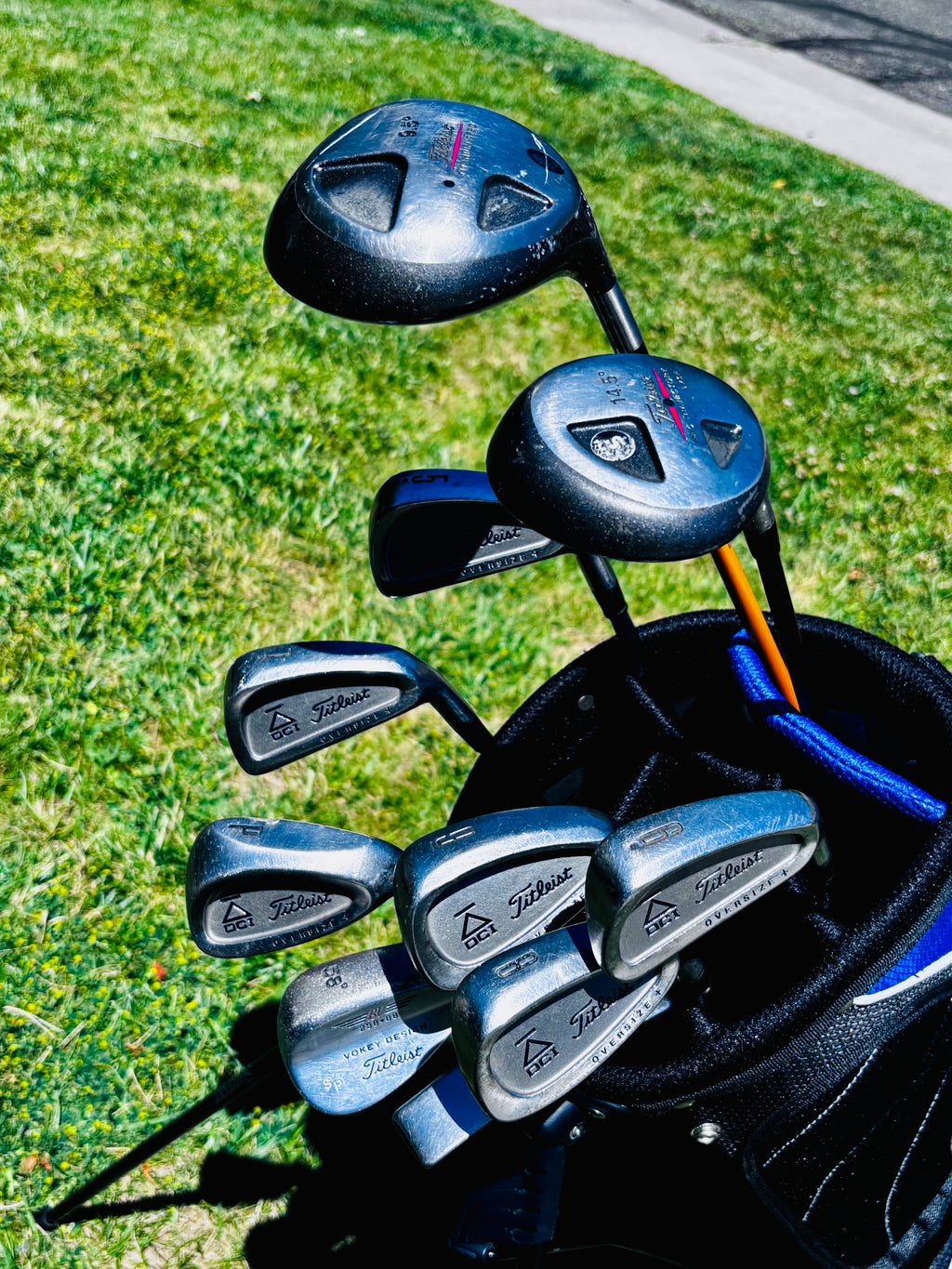 Premium Titleist Complete Golf Club Set & Slazenger Stand Bag - Men's RH