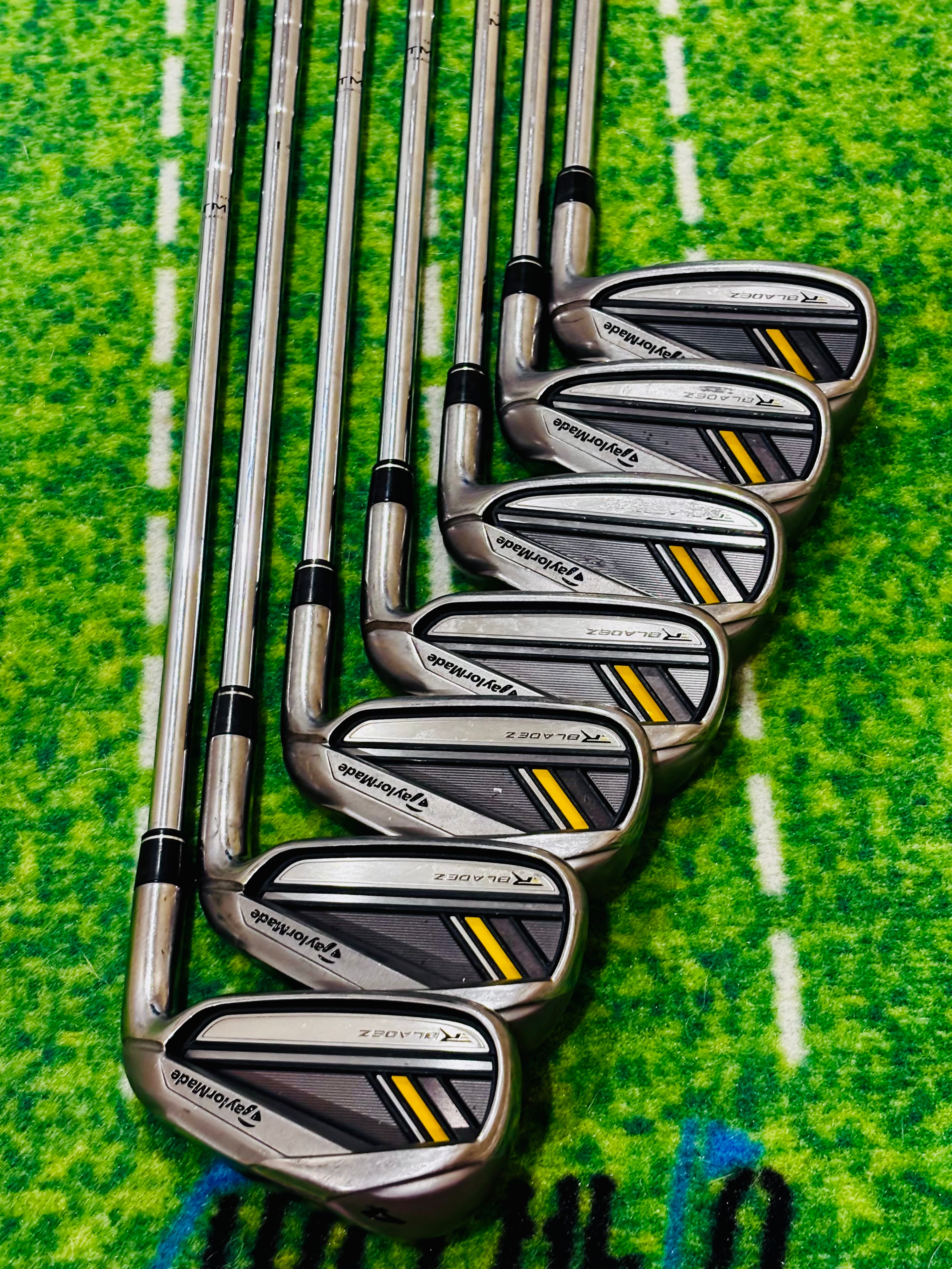 TaylorMade RocketBladez Iron Set 4-PW Stiff Flex Steel - Solid Set!