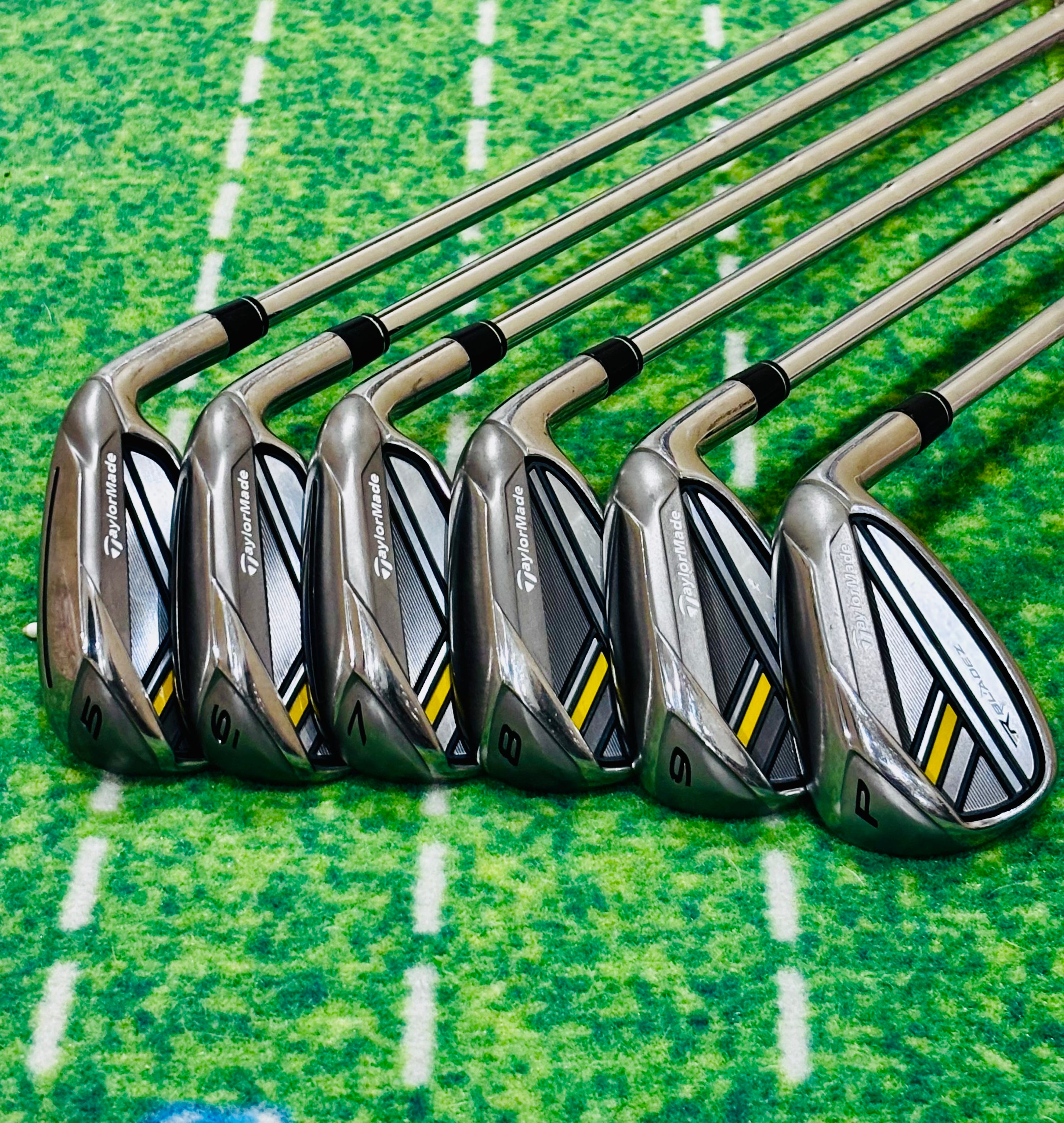 TaylorMade RocketBladez RBladeZ Iron Set 5-PW - RocketFuel Stiff Steel - Excellent Condition