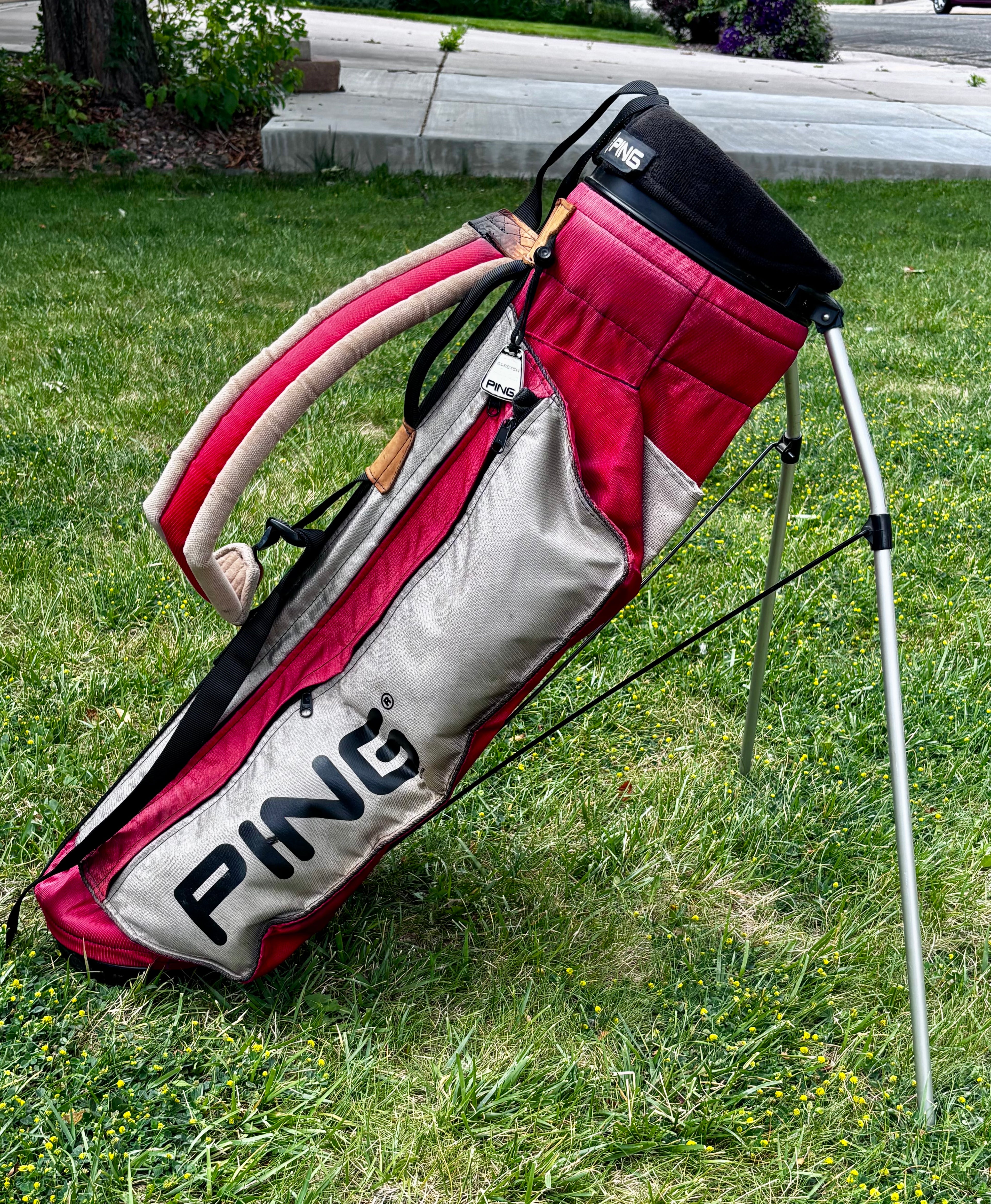 PING Hoofer Stand Golf Bag Red/Gray - 4-Way Carry Bag