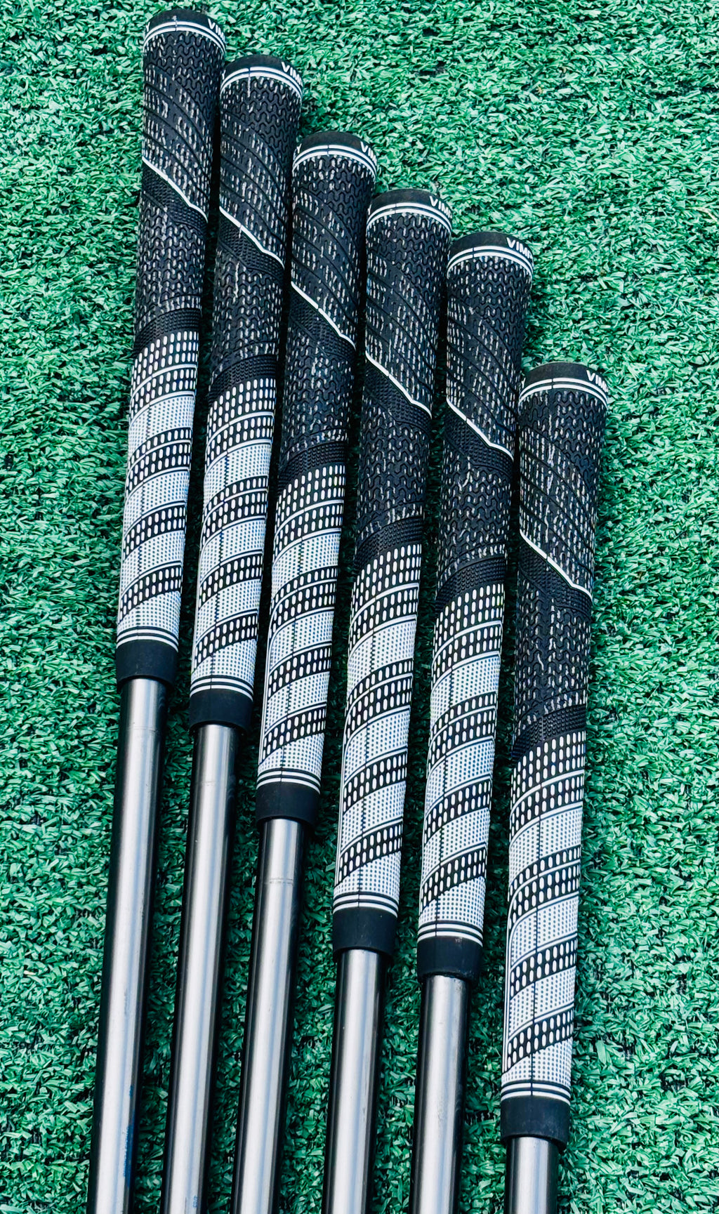 Ping G2 Forgiving Iron Set (Green Dot) - Premium Graphite & Brand New Grips