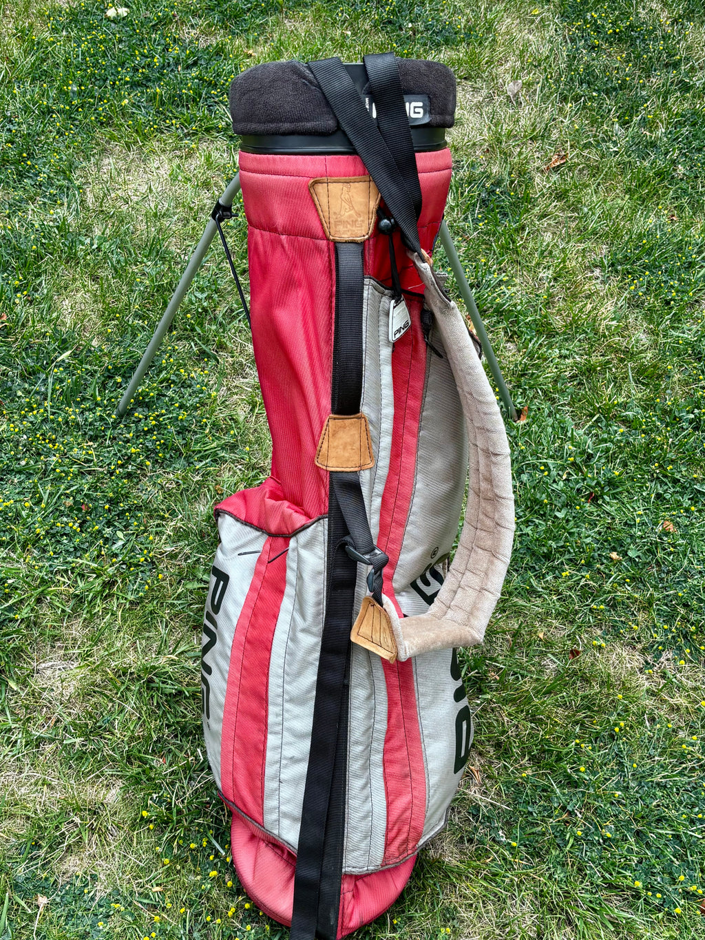 PING Hoofer Stand Golf Bag Red/Gray - 4-Way Carry Bag
