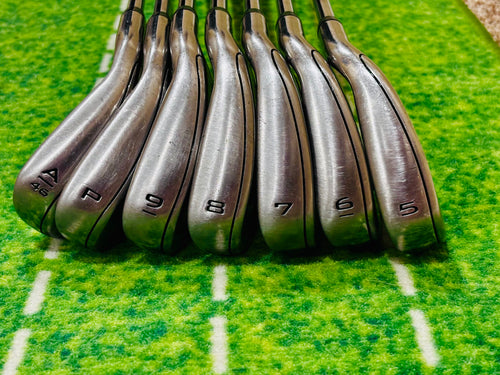 Callaway Rogue ST Max Iron Set 5-AW (7 Clubs) – Stiff Steel – Golf Pride Z-Grips