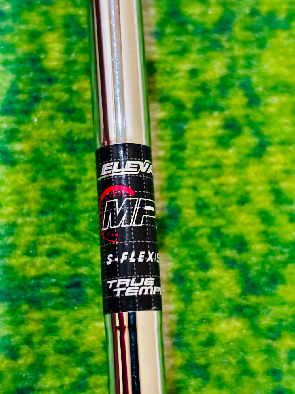 Callaway Rogue ST Max Iron Set 5-AW (7 Clubs) – Stiff Steel – Golf Pride Z-Grips