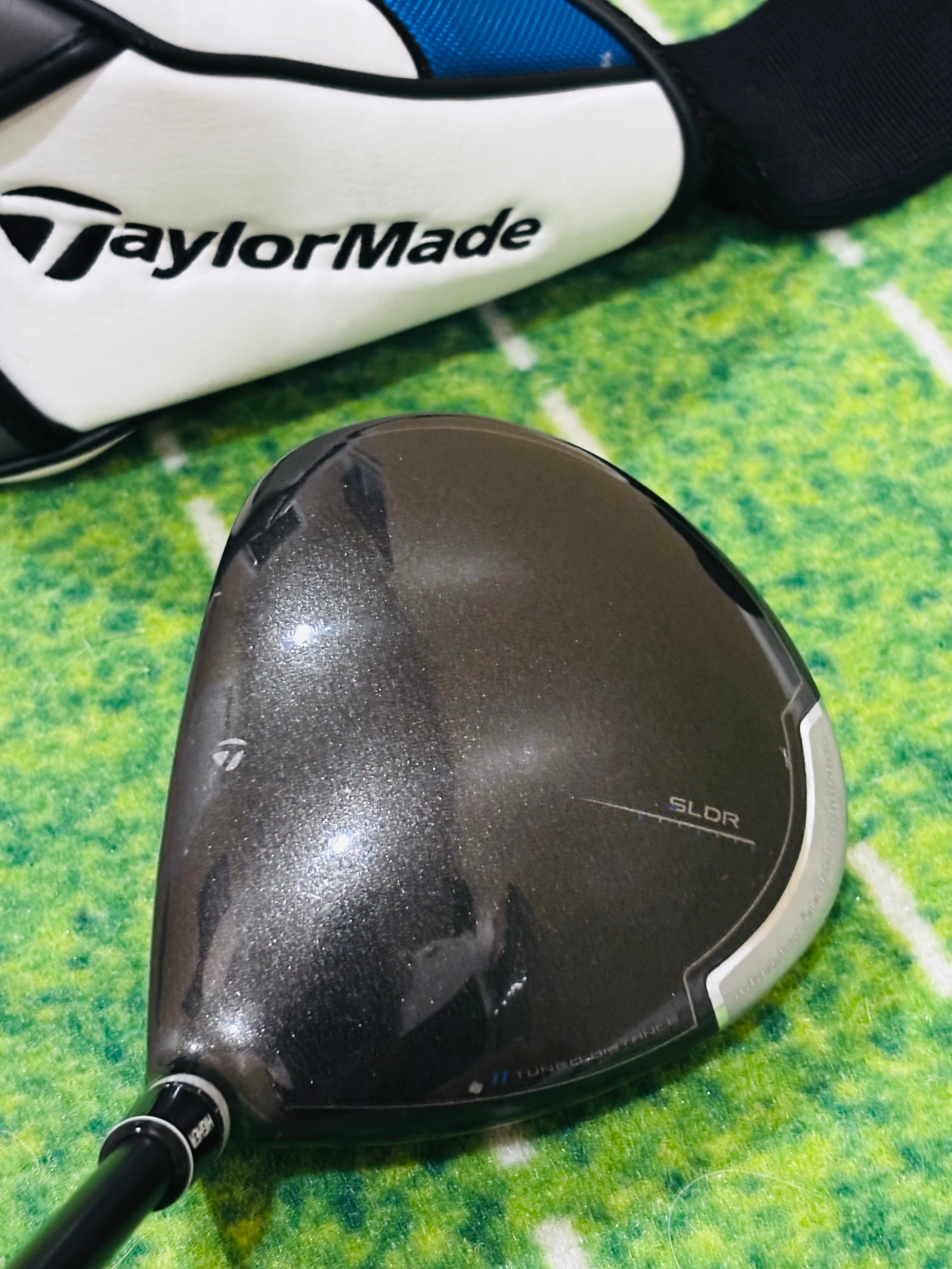 TaylorMade SLDR 460 Driver 9.5° Regular Flex Fujikura Speeder w/ Headcover