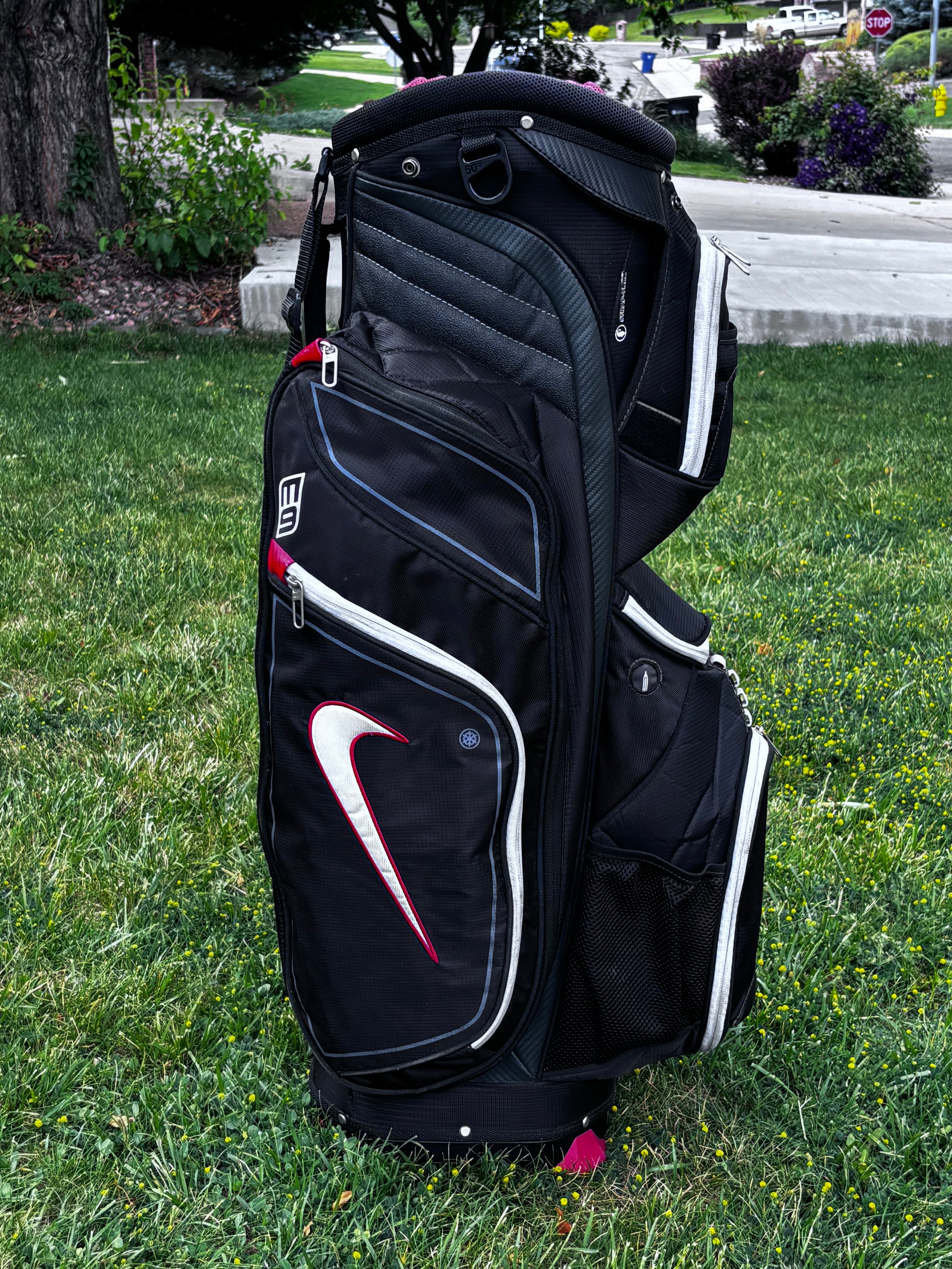 Nike M9 II 14-Way Premium Golf Cart Bag - Black/Silver