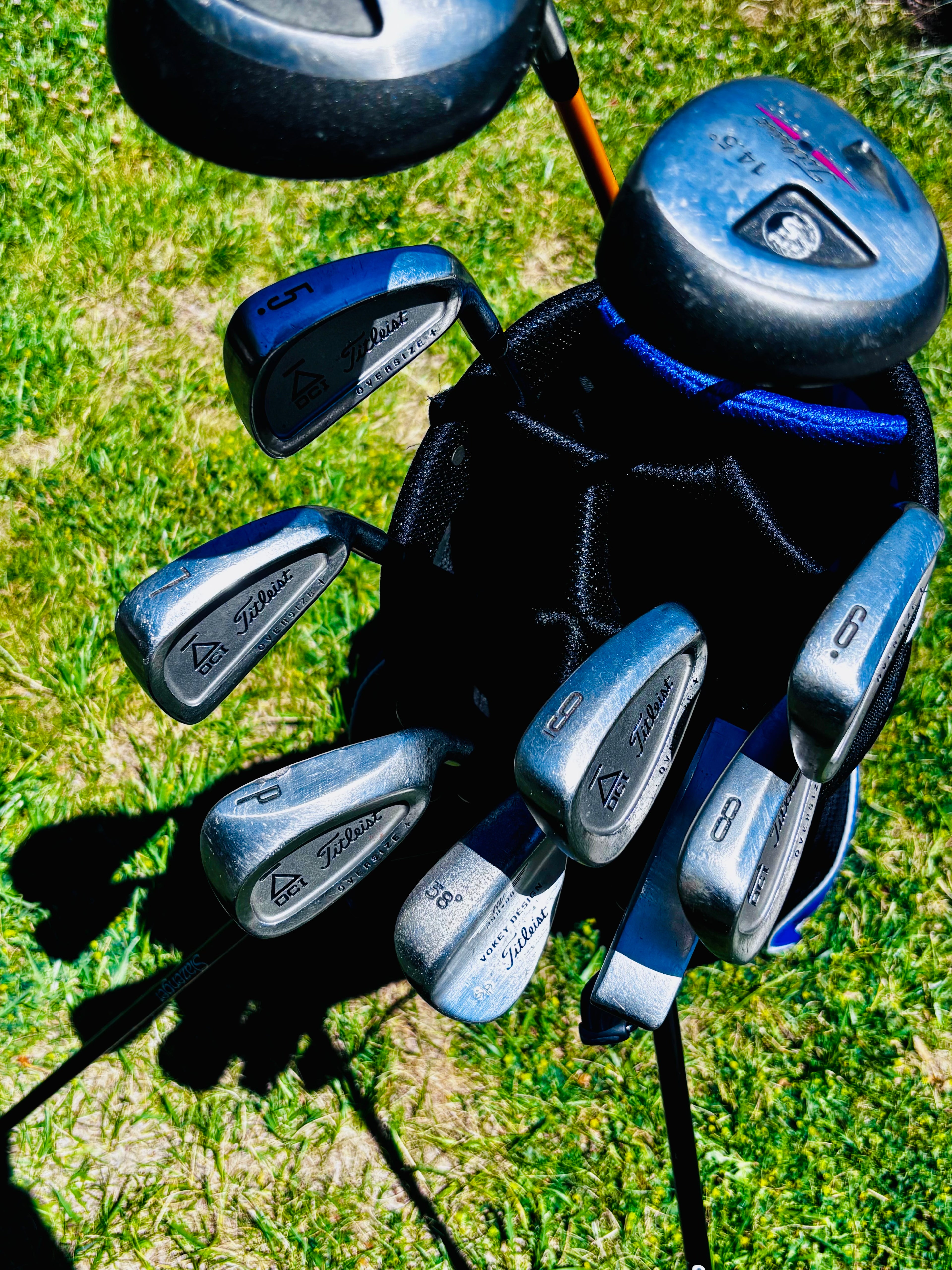 Premium Titleist Complete Golf Club Set & Slazenger Stand Bag - Men's RH
