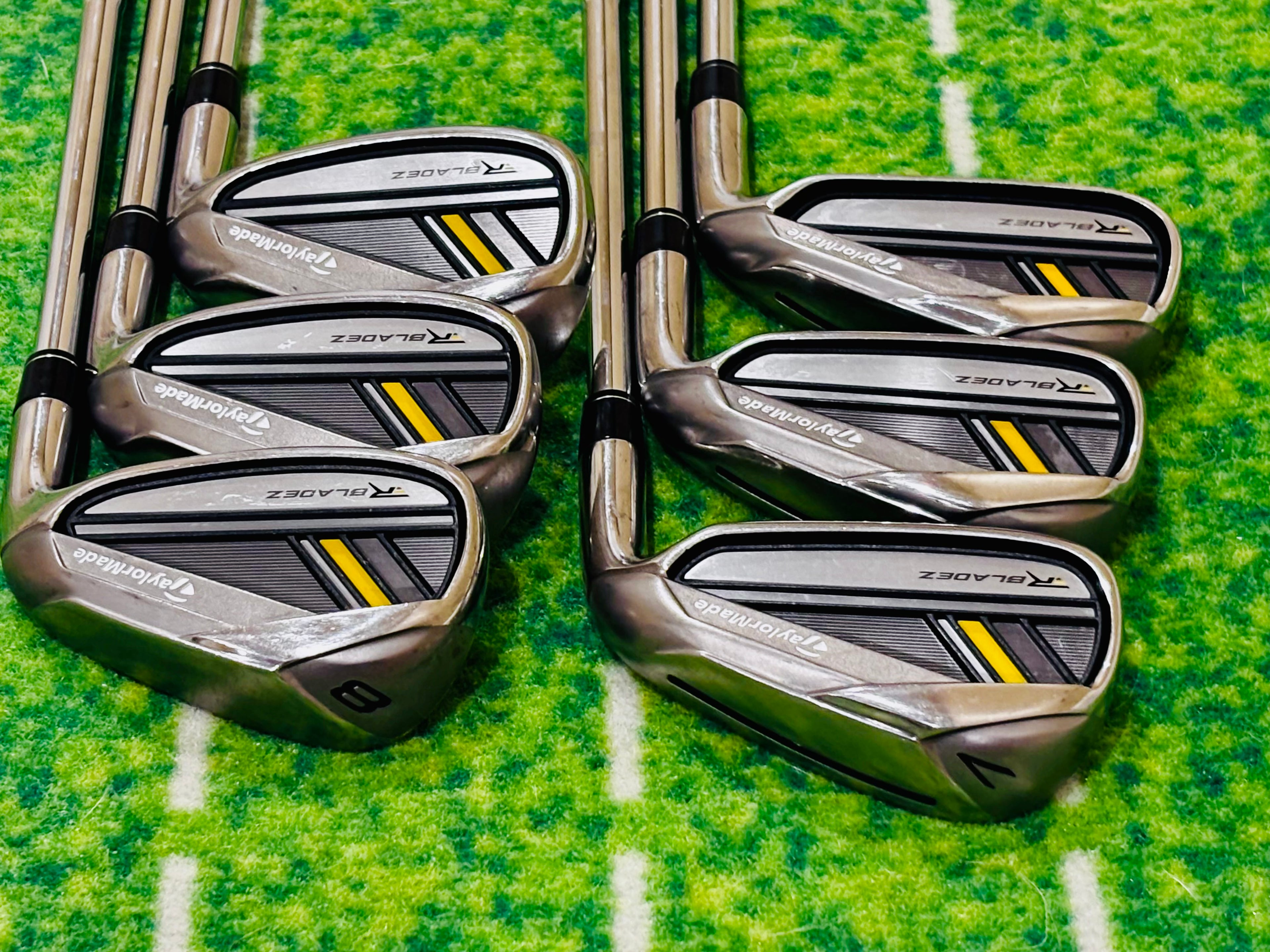 TaylorMade RocketBladez RBladeZ Iron Set 5-PW - RocketFuel Stiff Steel - Excellent Condition