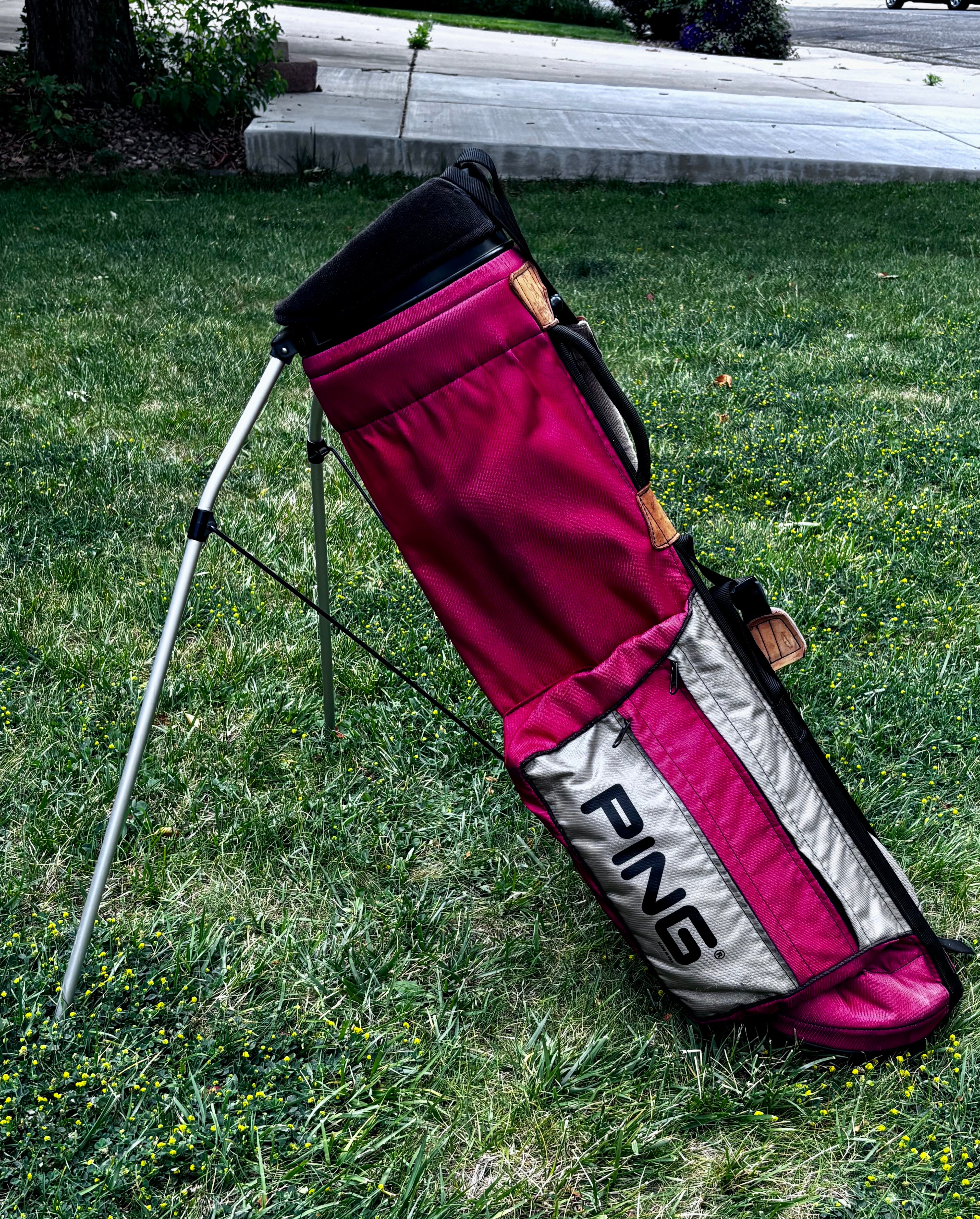 PING Hoofer Stand Golf Bag Red/Gray - 4-Way Carry Bag