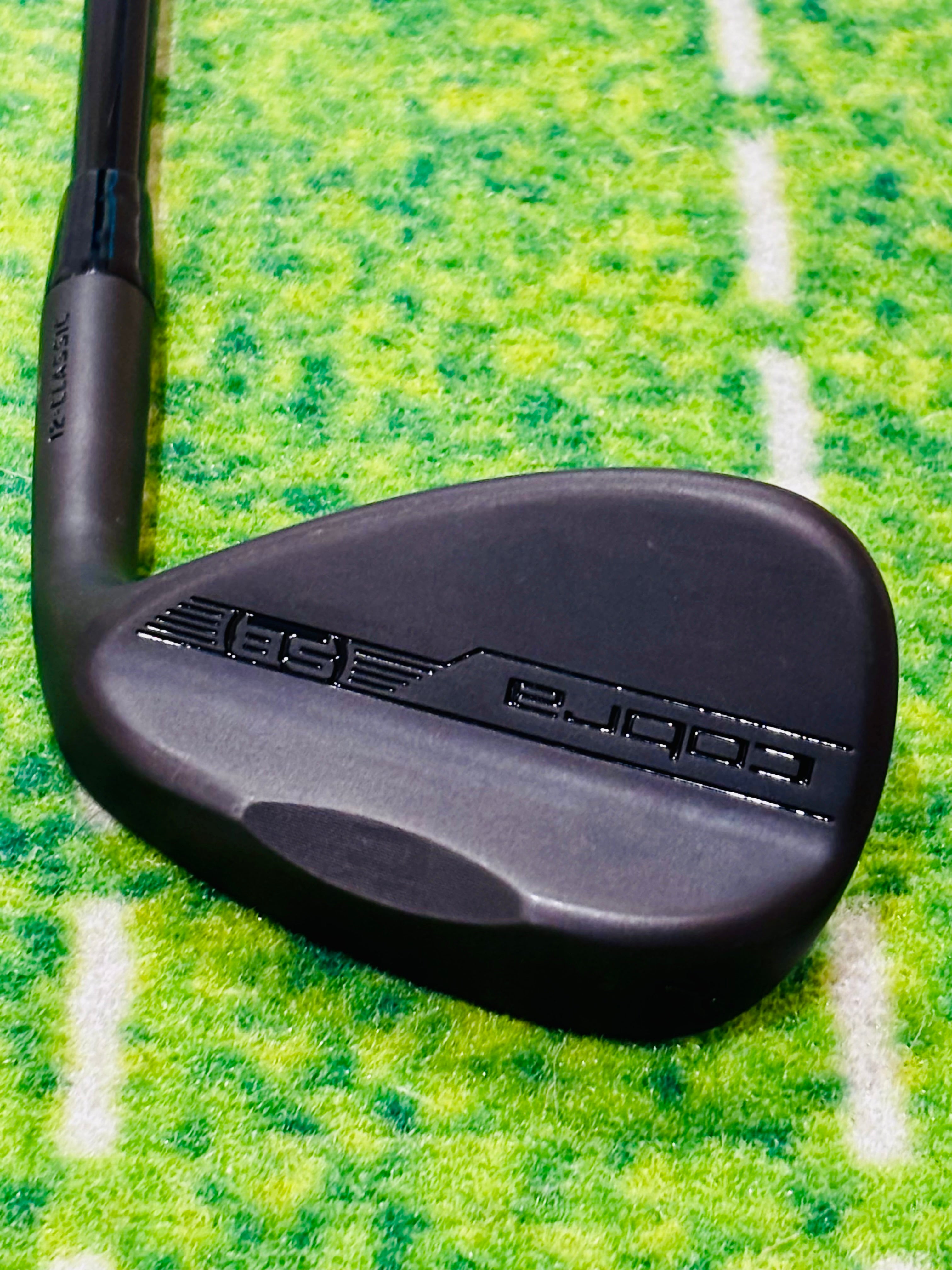 Mint Cobra King SB Black 52° Wedge (12° Bounce / Classic) – MMT 105 S Shaft & Smart Grip
