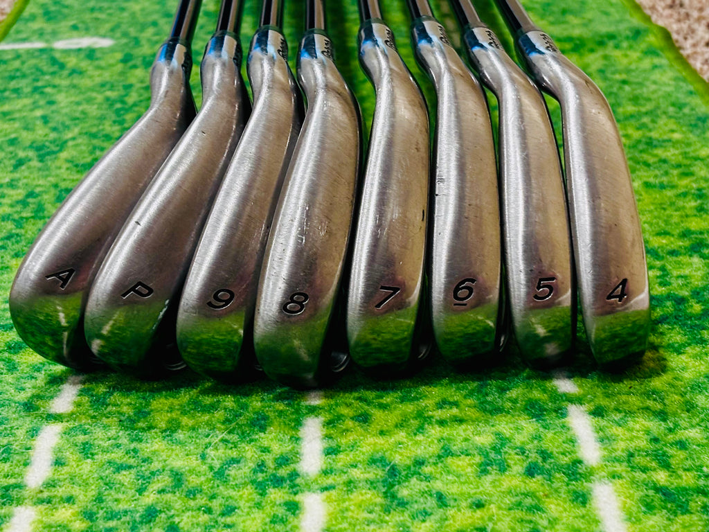 TaylorMade Burner XD Iron Set (8 Clubs: 4-PW + AW) – Graphite Regular Flex