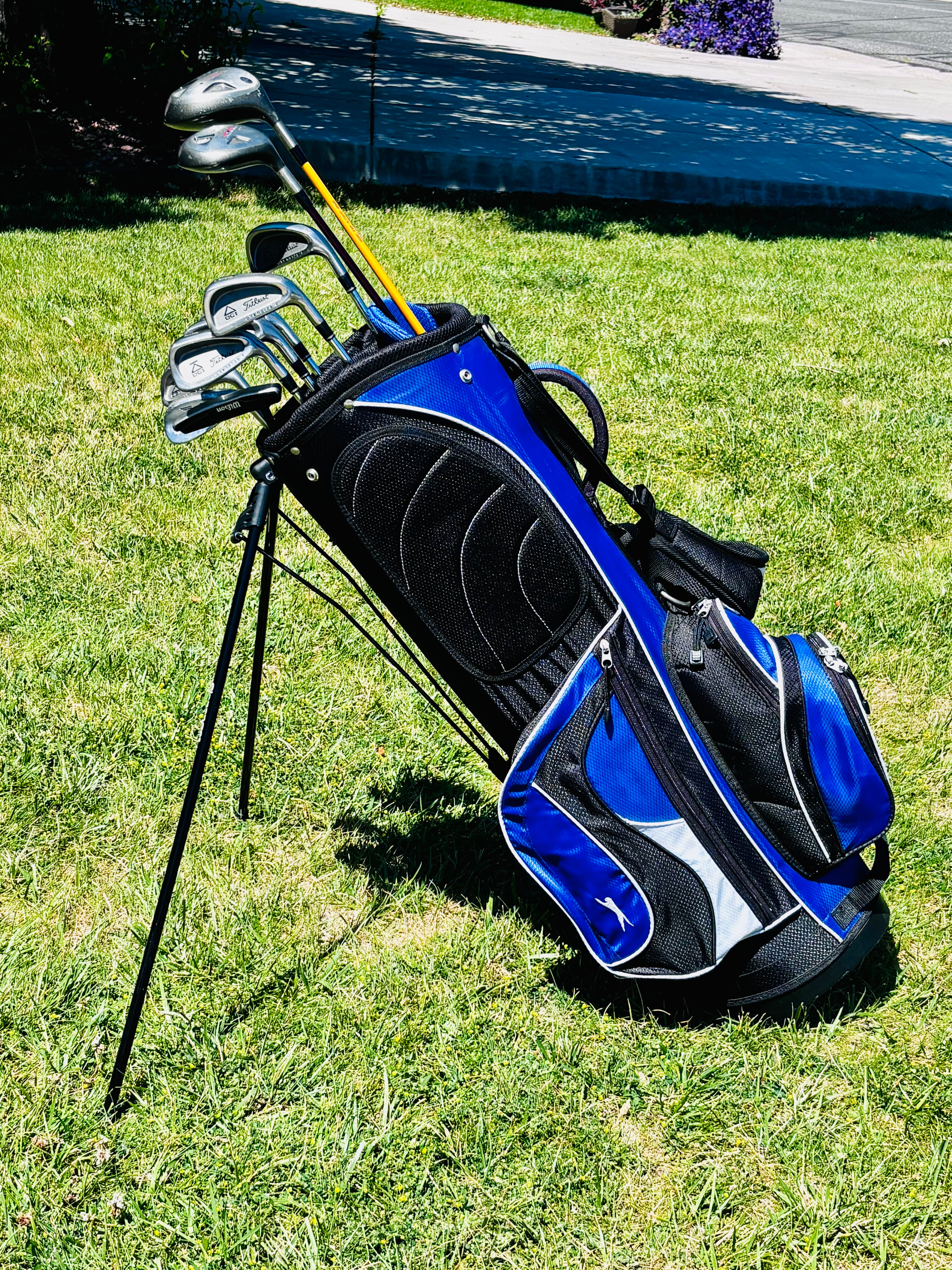 Premium Titleist Complete Golf Club Set & Slazenger Stand Bag - Men's RH